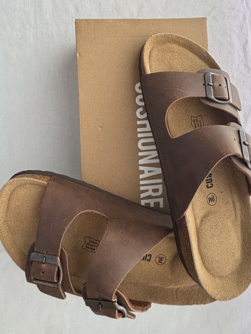 Cushionaire Women's Lane Cork Footbed Sandal size 9